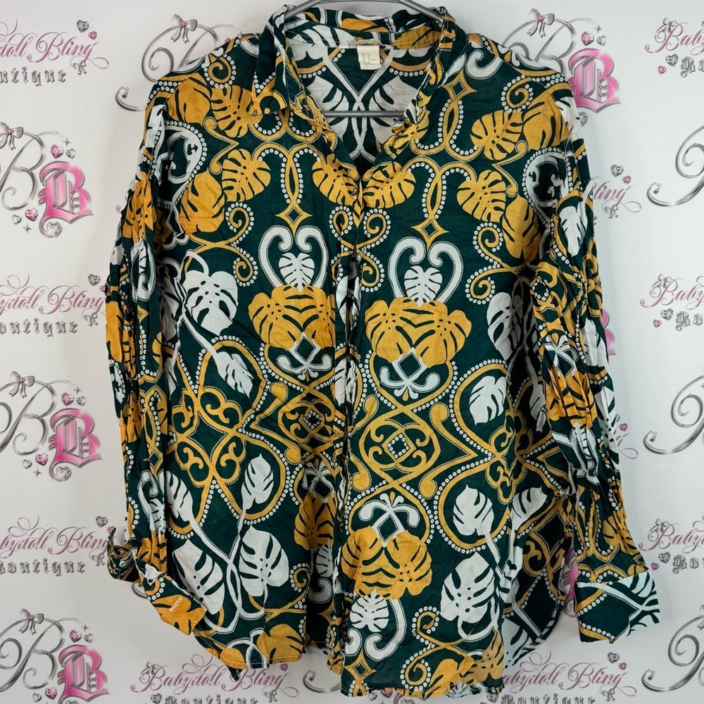 H&m button down shirt leafs tropical Green and Yellow Patterned Blouse